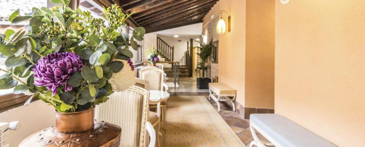 Antika Snoga Hotel Ávila Luaran gambar