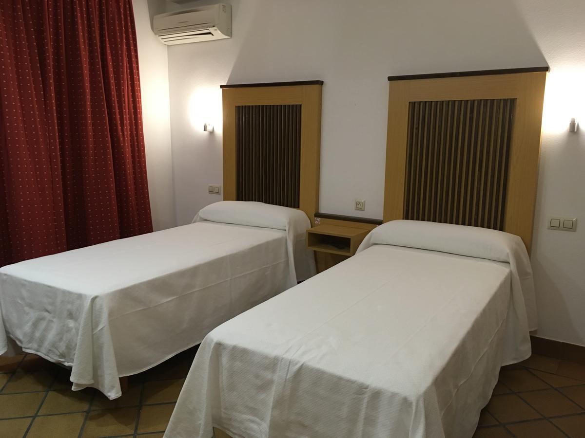 Antika Snoga Hotel Ávila Luaran gambar