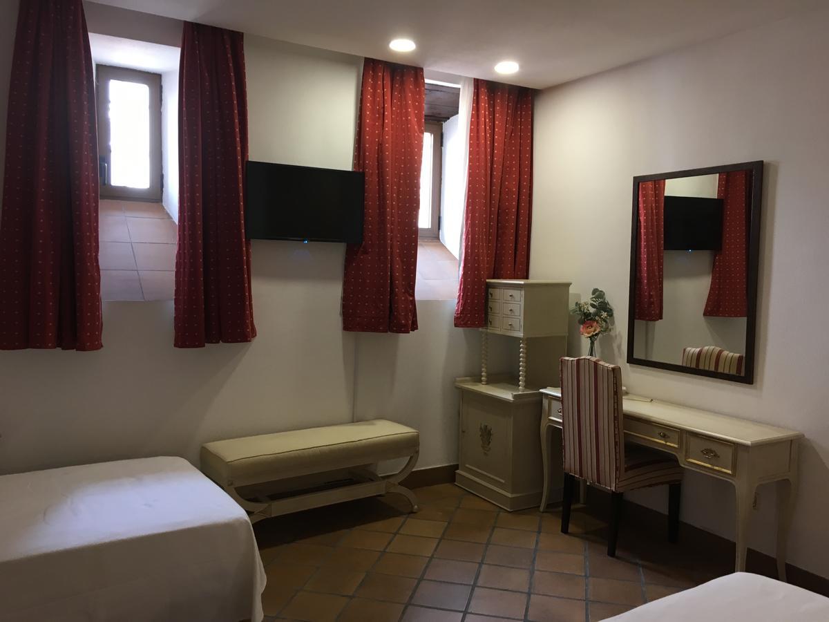 Antika Snoga Hotel Ávila Luaran gambar