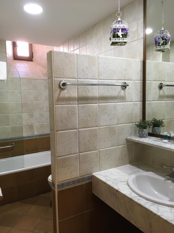 Antika Snoga Hotel Ávila Luaran gambar
